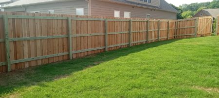Wood, Vinyl, Aluminum or Chain Link: Which Residential Fence Is Right for You?